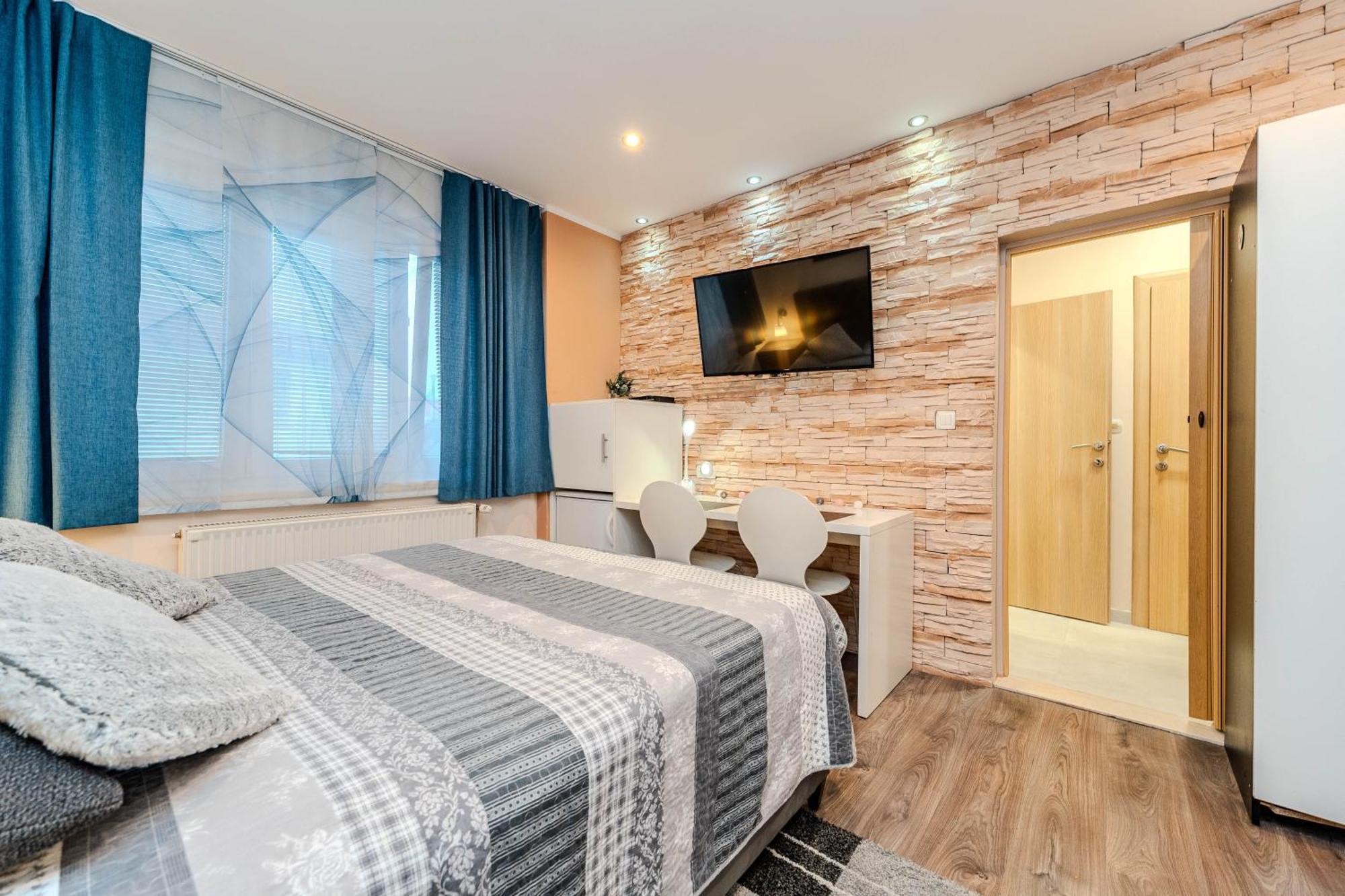 Apartments Bracic Spa Sukošan Екстериор снимка