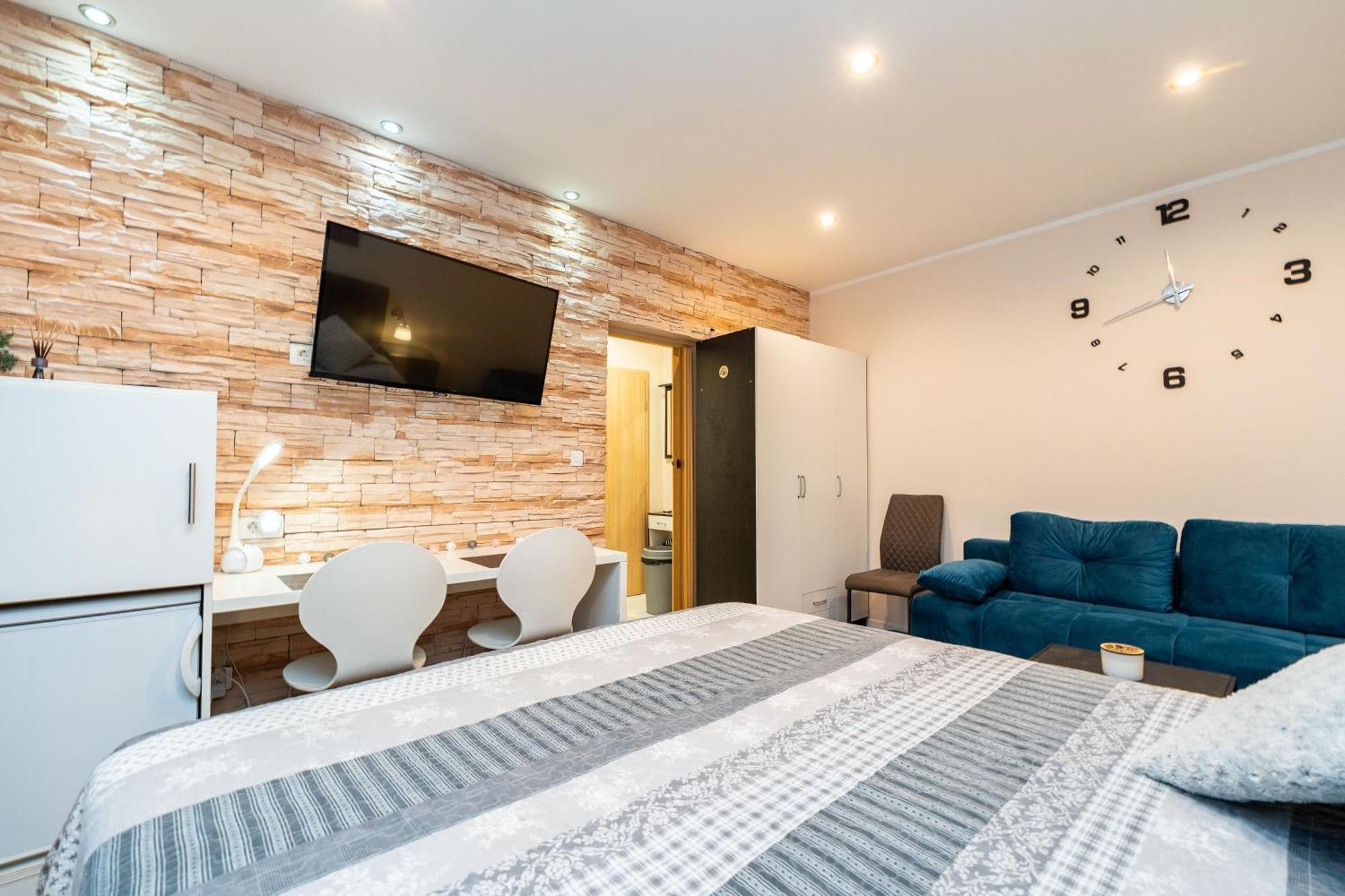 Apartments Bracic Spa Sukošan Екстериор снимка