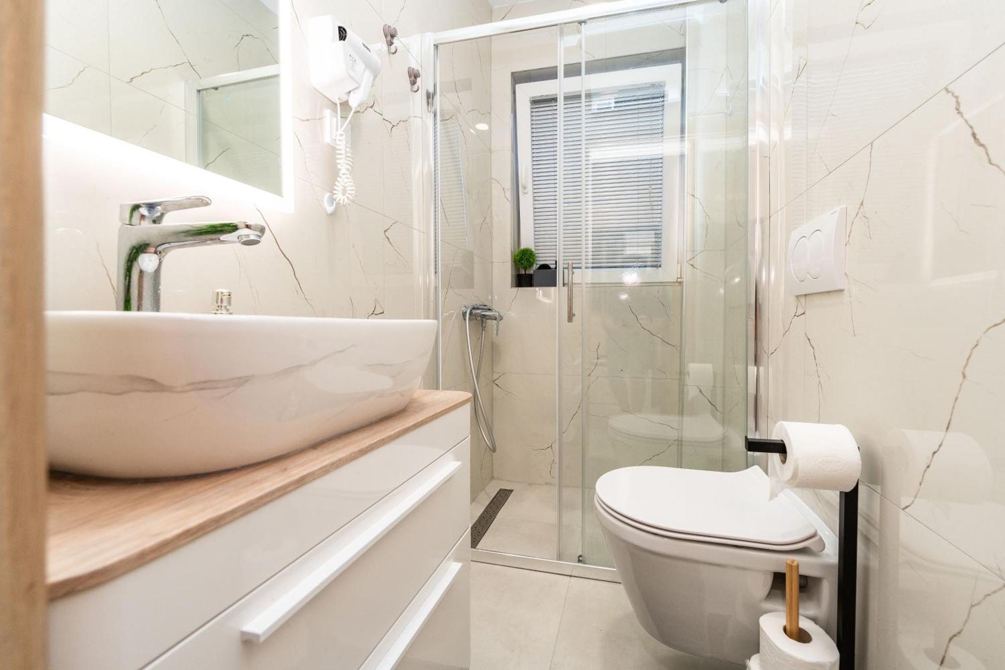 Apartments Bracic Spa Sukošan Екстериор снимка